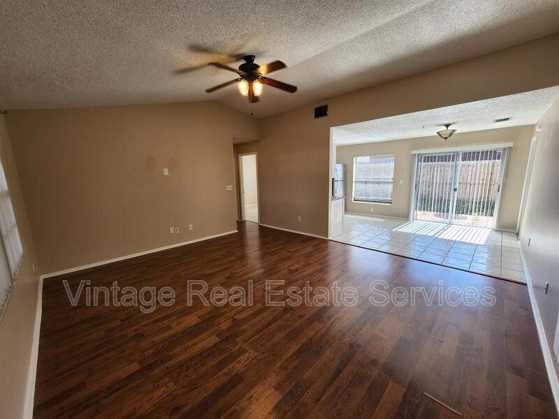 905 Old Field Drive property image