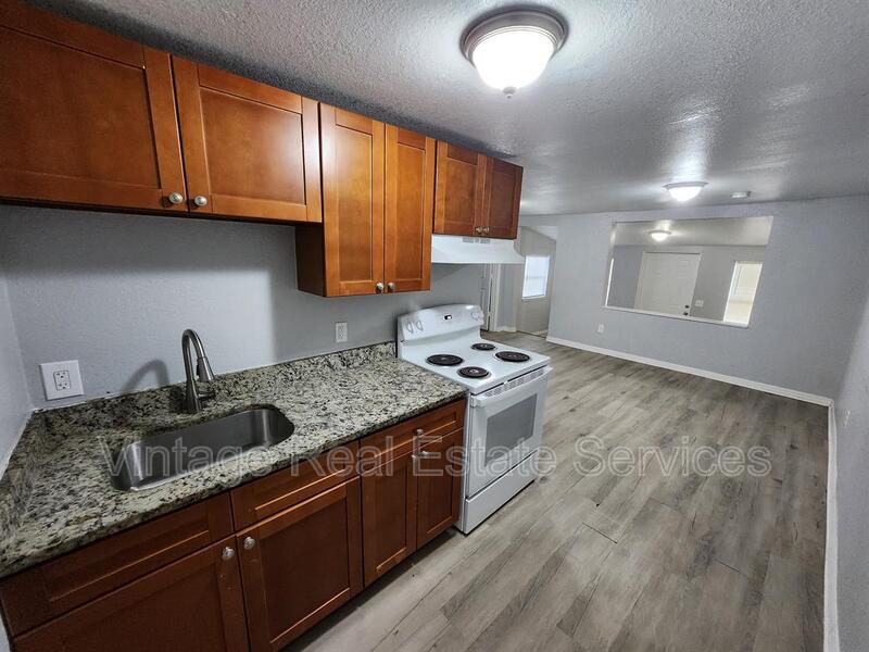 4611 N Hubert Ave #3 property image