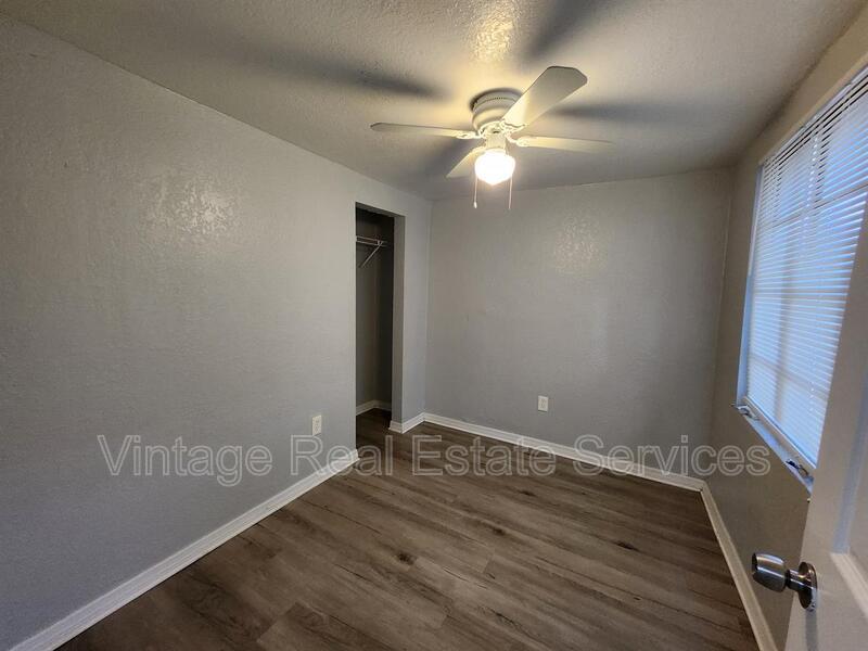 4611 N Hubert Ave #3 property image
