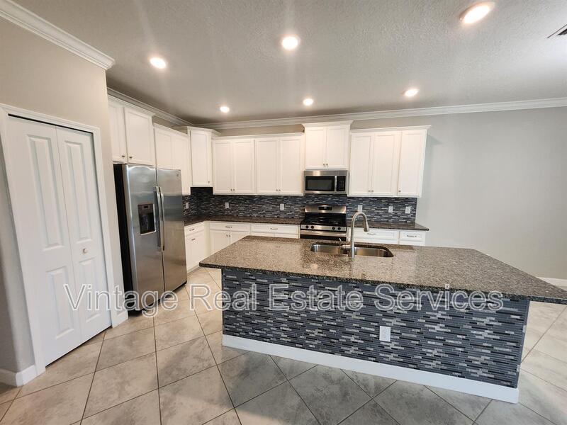 25188 Lambrusco Loop property image