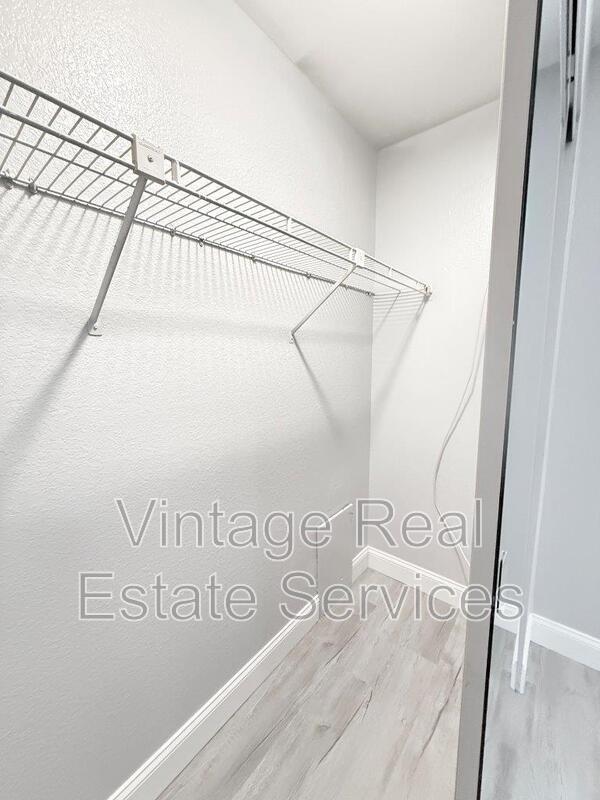 1231 Illinois Ave #1 property image