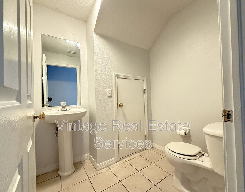 254 Castlekeeper Pl property image