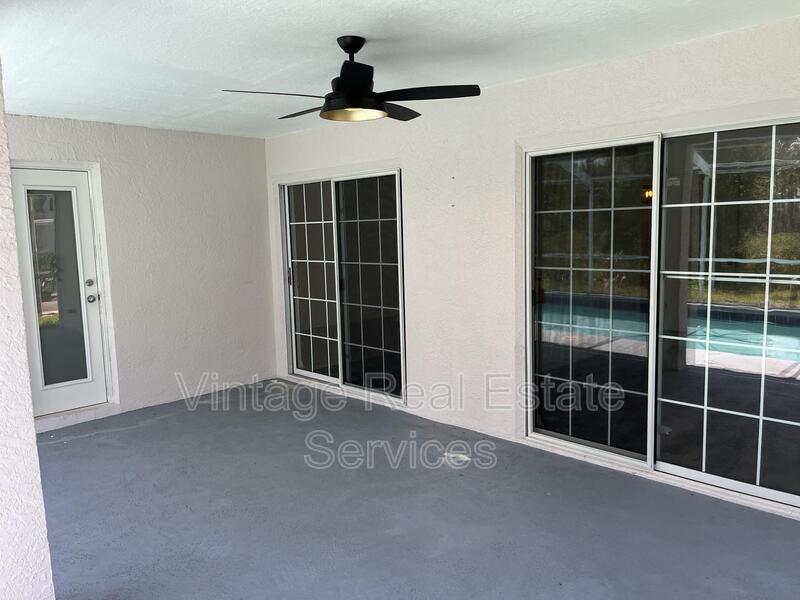 9411 Willow Cove Ct property image