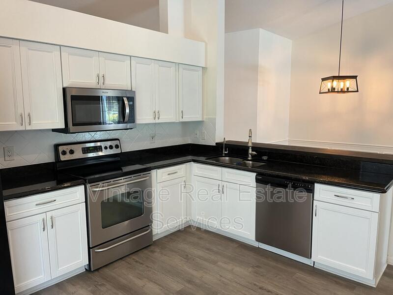 9411 Willow Cove Ct property image