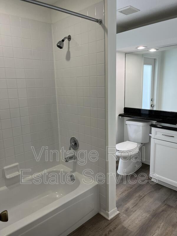 9411 Willow Cove Ct property image