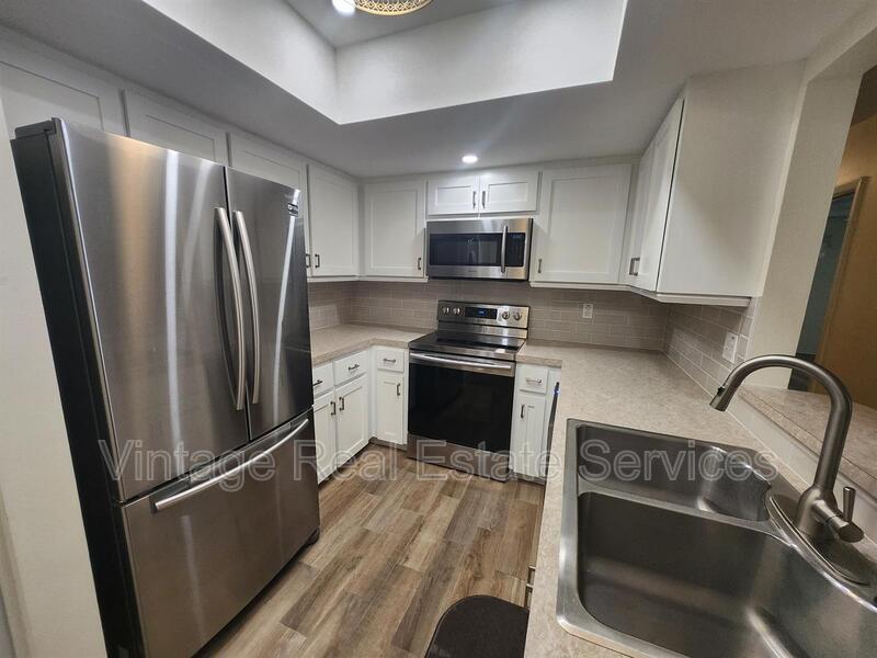 2842 Highlands Blvd #A property image