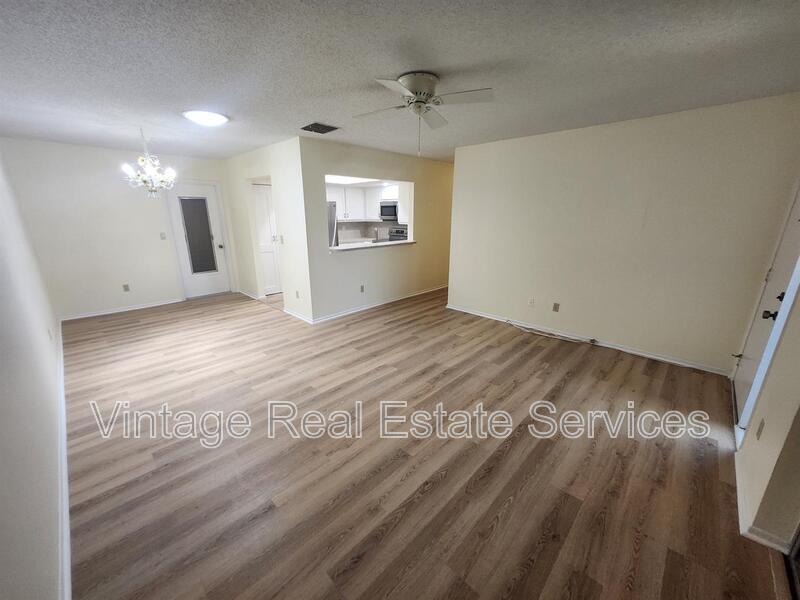 2842 Highlands Blvd #A property image
