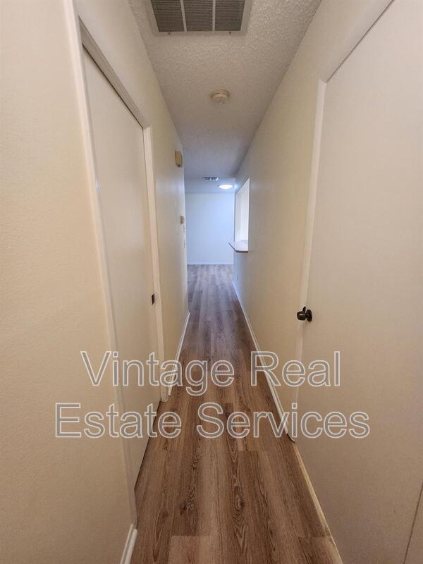 2842 Highlands Blvd #A property image