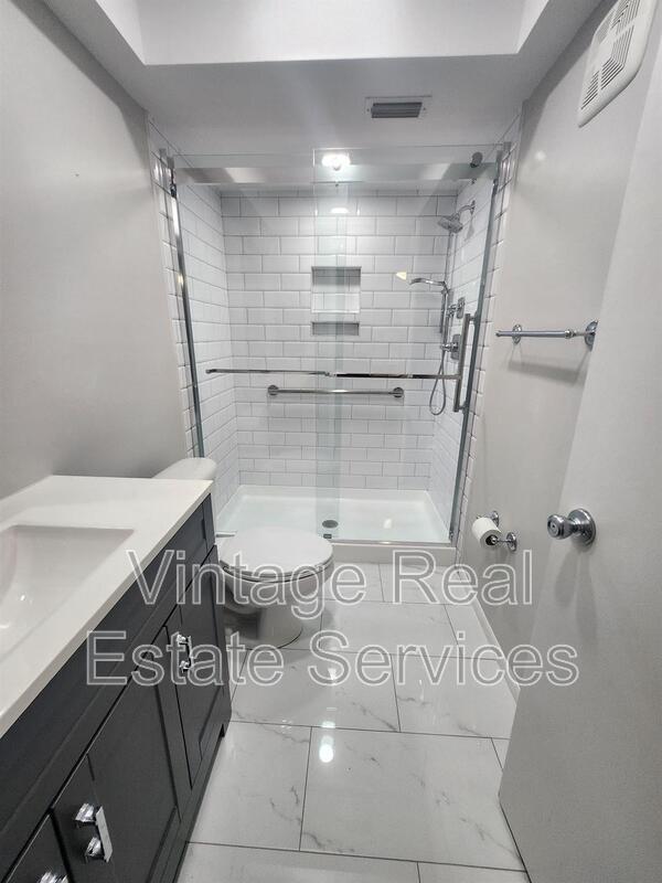 2842 Highlands Blvd #A property image