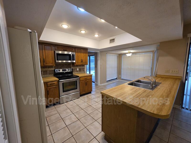4604 Landscape Dr. property image