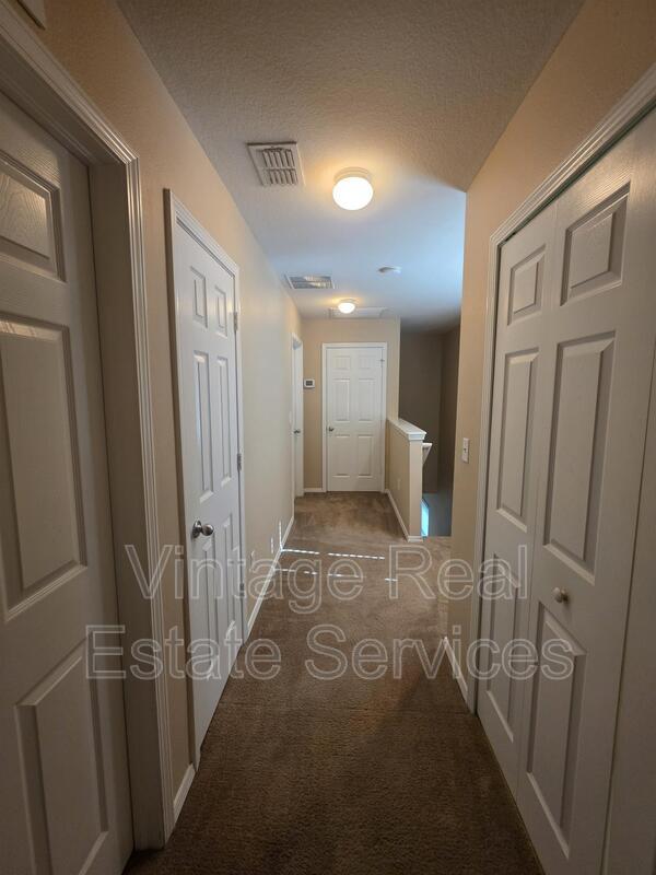 9209 English Oaks Lane property image