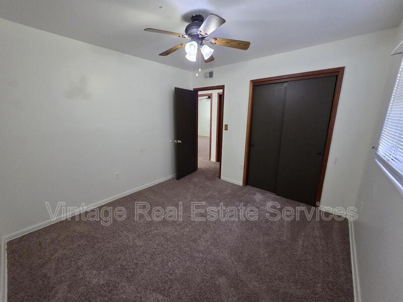 1103 N Crystal Terrace property image