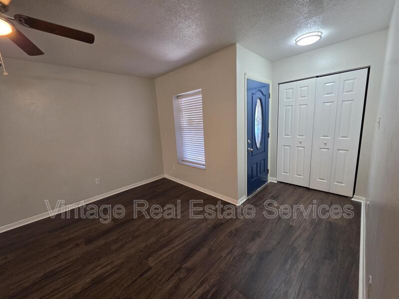 851 Creekway Ct property image