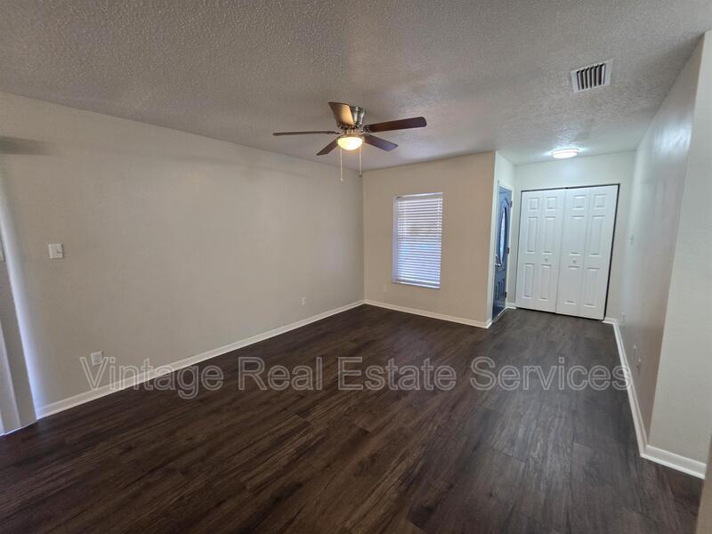 851 Creekway Ct property image