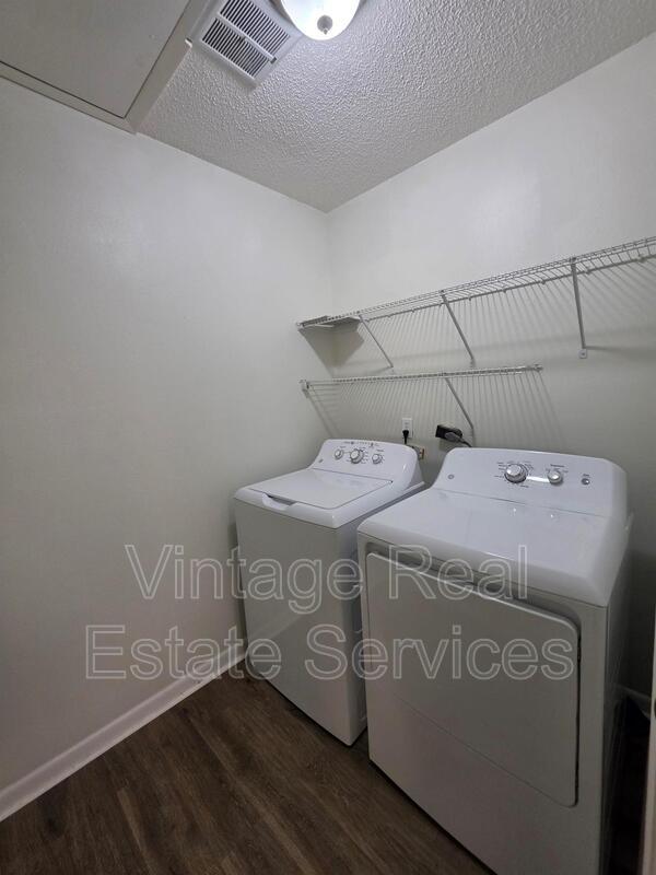 851 Creekway Ct property image