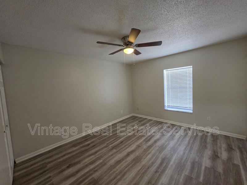 851 Creekway Ct property image