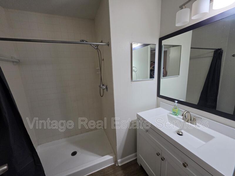 851 Creekway Ct property image