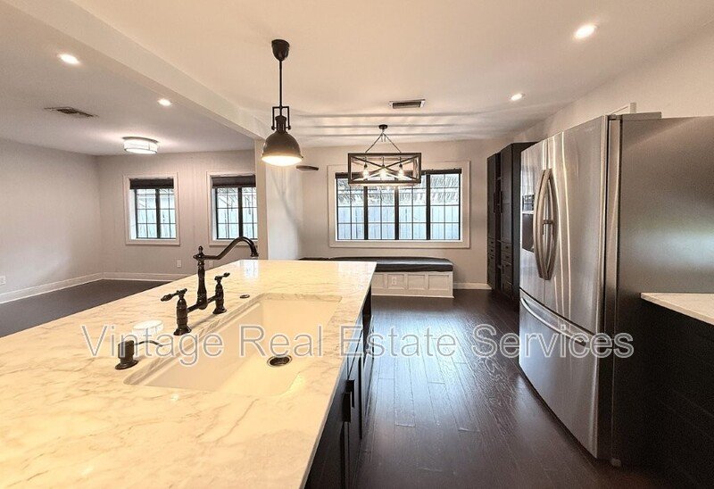 7830 46th Way N property image