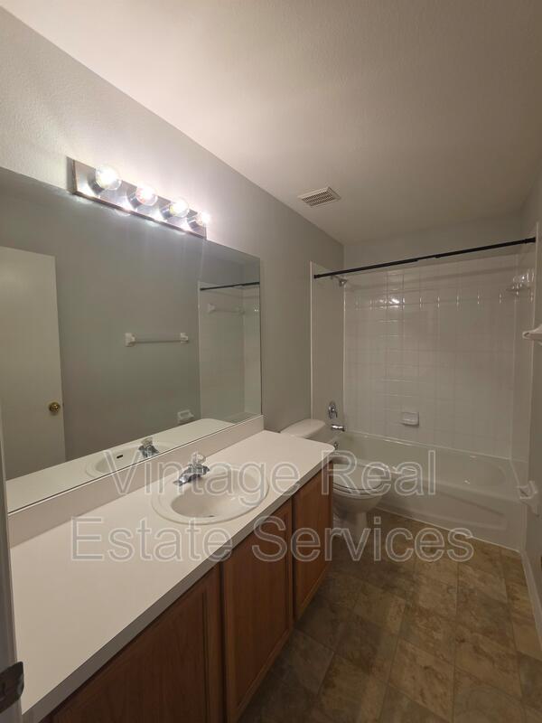 2260 Fluorshire Dr property image