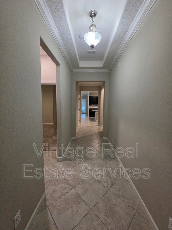 10049 Victory Gallop Loop property image