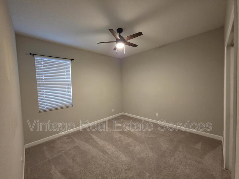 10049 Victory Gallop Loop property image