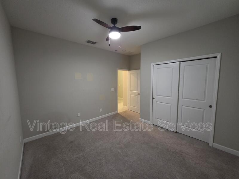 10049 Victory Gallop Loop property image