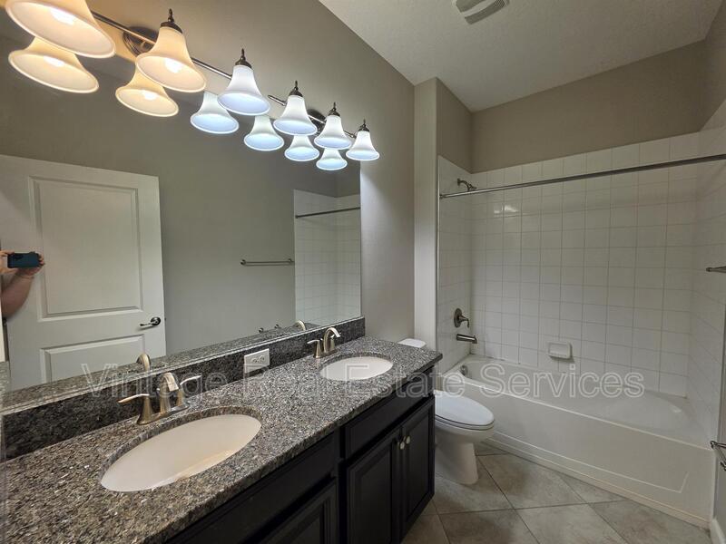 10049 Victory Gallop Loop property image