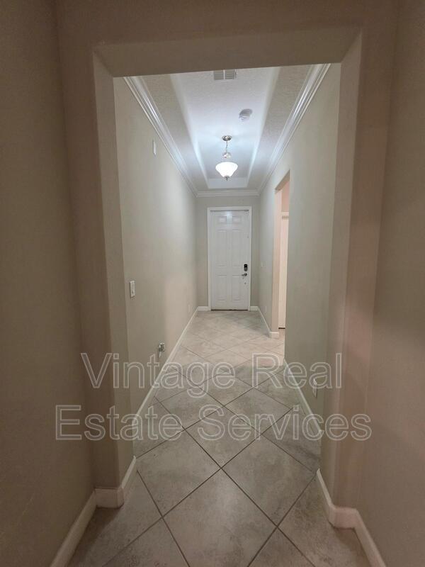 10049 Victory Gallop Loop property image