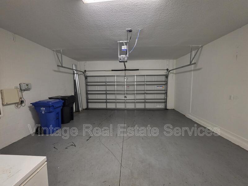 10049 Victory Gallop Loop property image