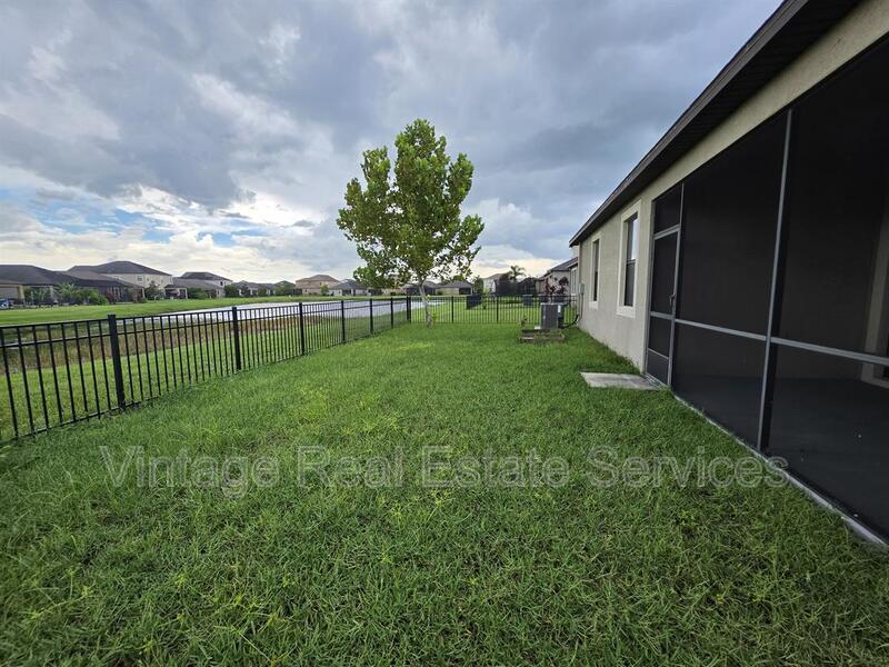 10049 Victory Gallop Loop property image