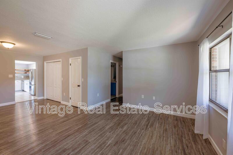 206 James St property image