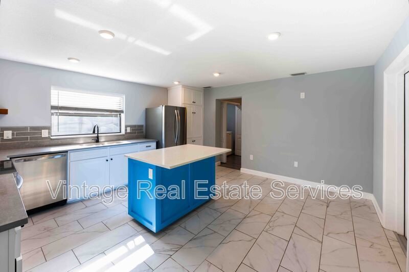 206 James St property image