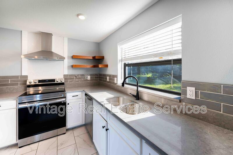206 James St property image