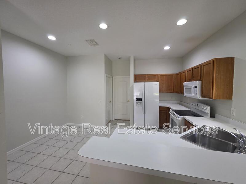 6731 Lake Rochester Ln property image