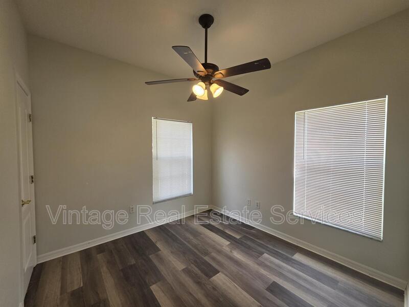 6731 Lake Rochester Ln property image