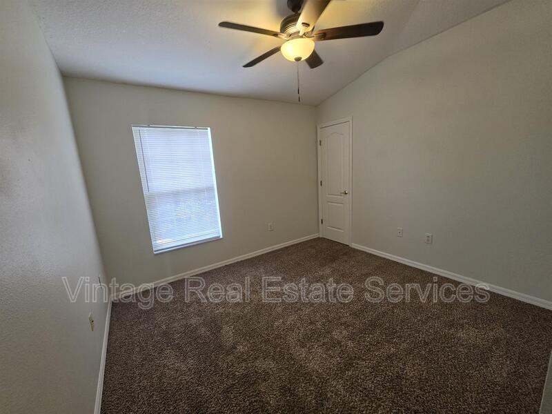 6731 Lake Rochester Ln property image