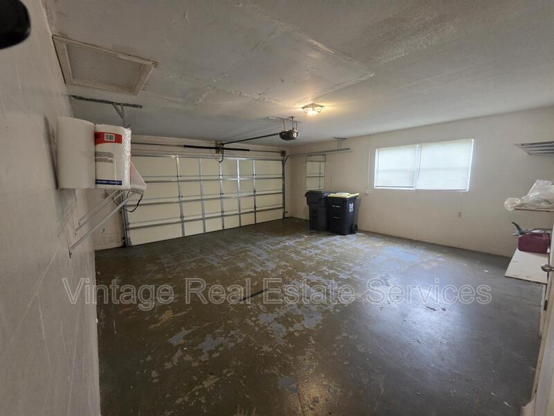 1028 Wildwood W property image