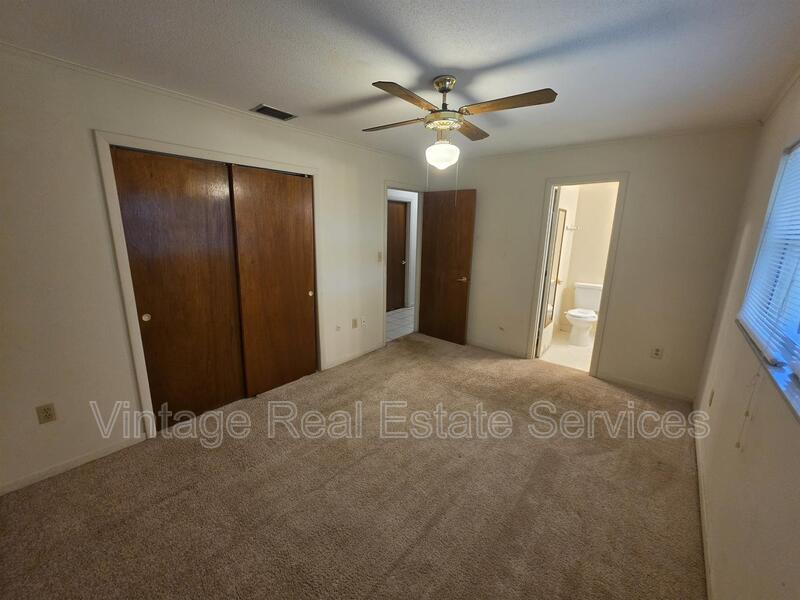 1028 Wildwood W property image