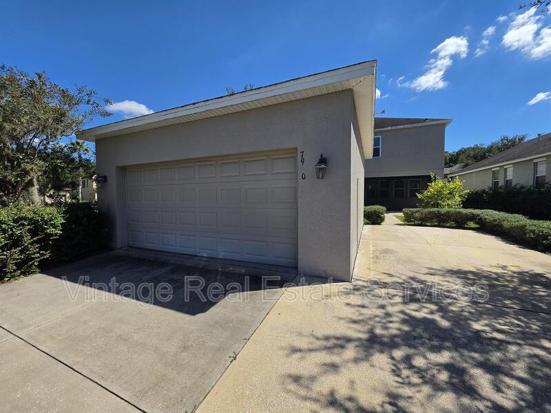7920 Hampton Lake Drive property image