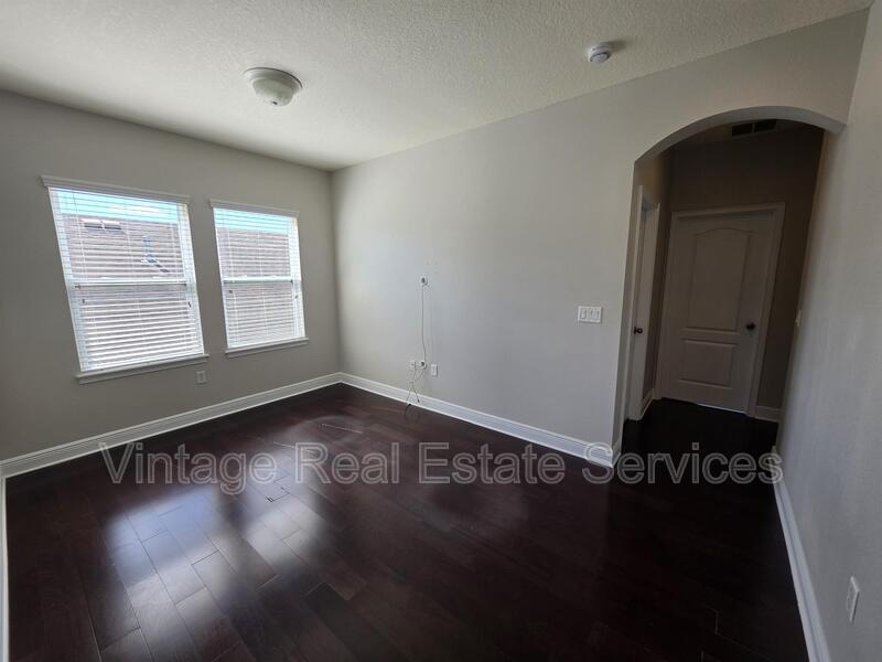 7920 Hampton Lake Drive property image