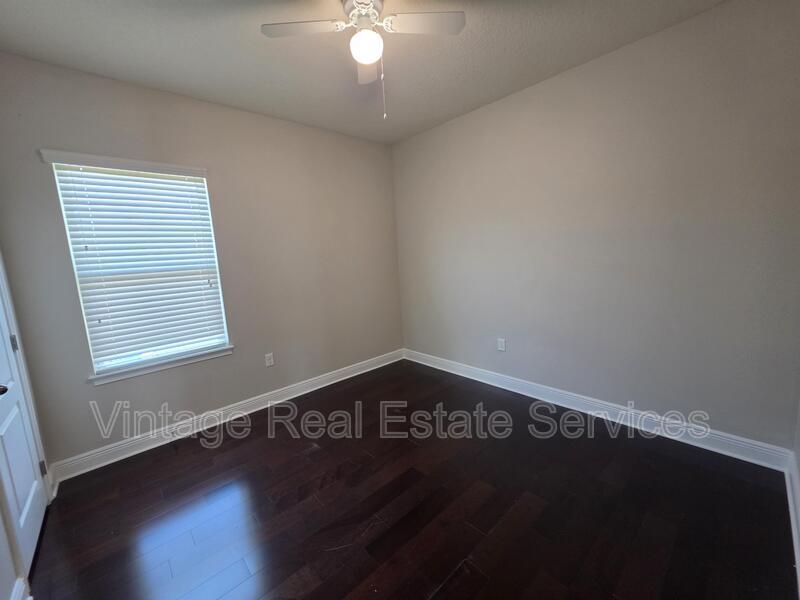 7920 Hampton Lake Drive property image