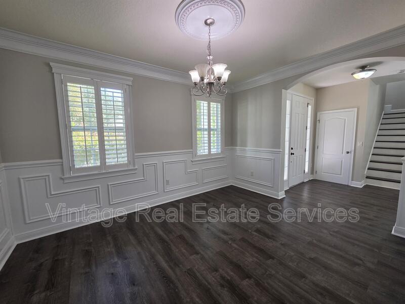 7920 Hampton Lake Drive property image