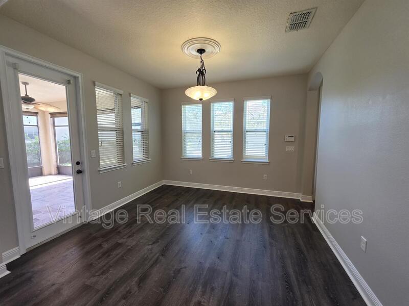7920 Hampton Lake Drive property image