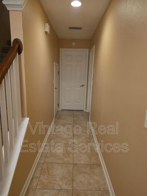2425 Middleton Grove Dr property image