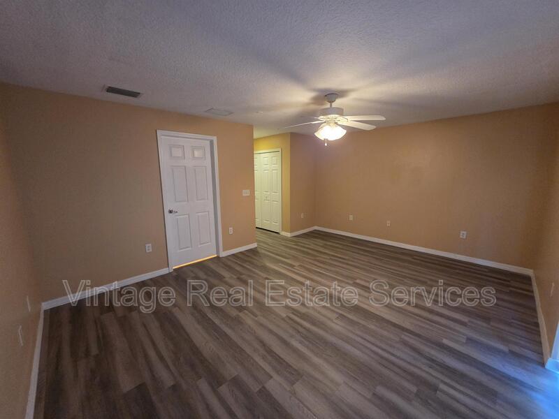 2425 Middleton Grove Dr property image