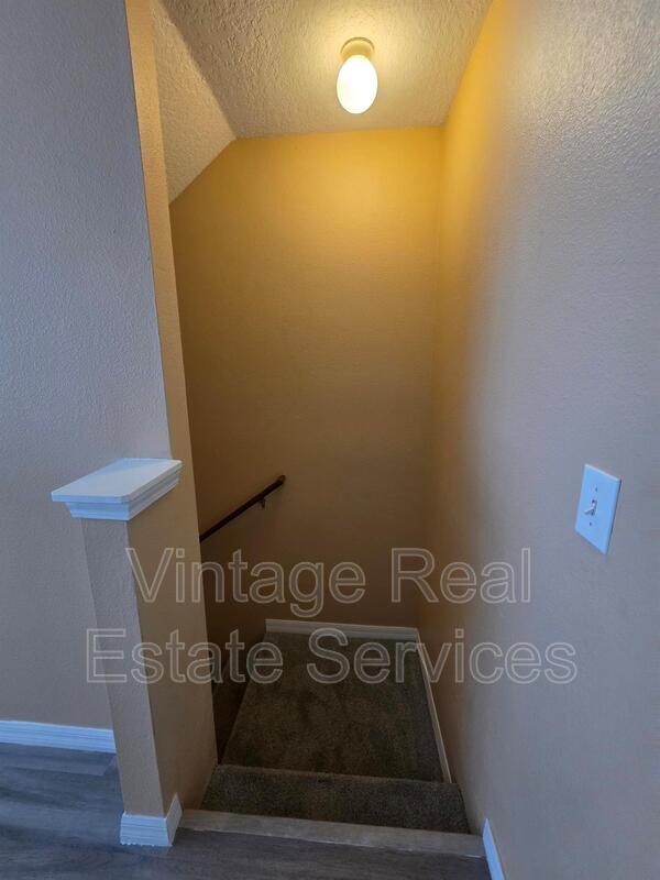 2425 Middleton Grove Dr property image