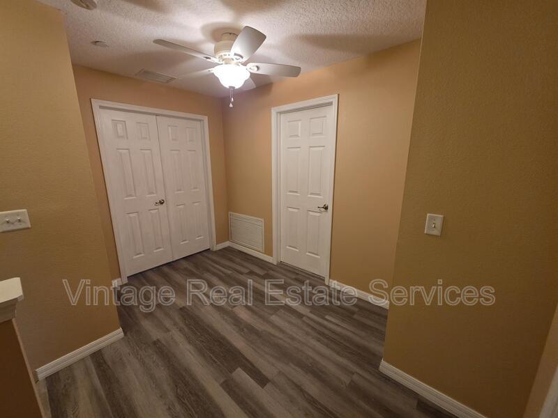 2425 Middleton Grove Dr property image