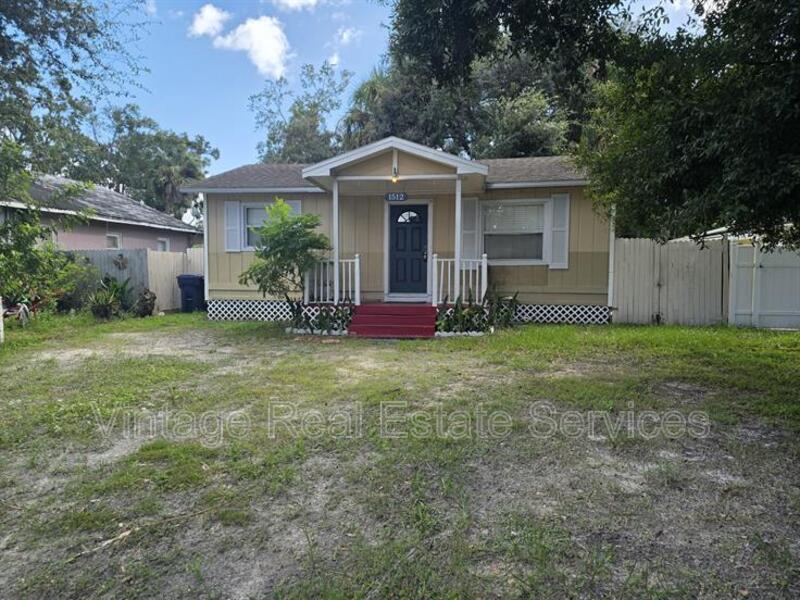 1512 W Comanche Ave property image