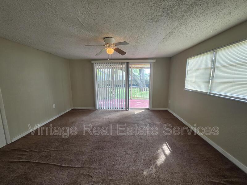 1512 W Comanche Ave property image